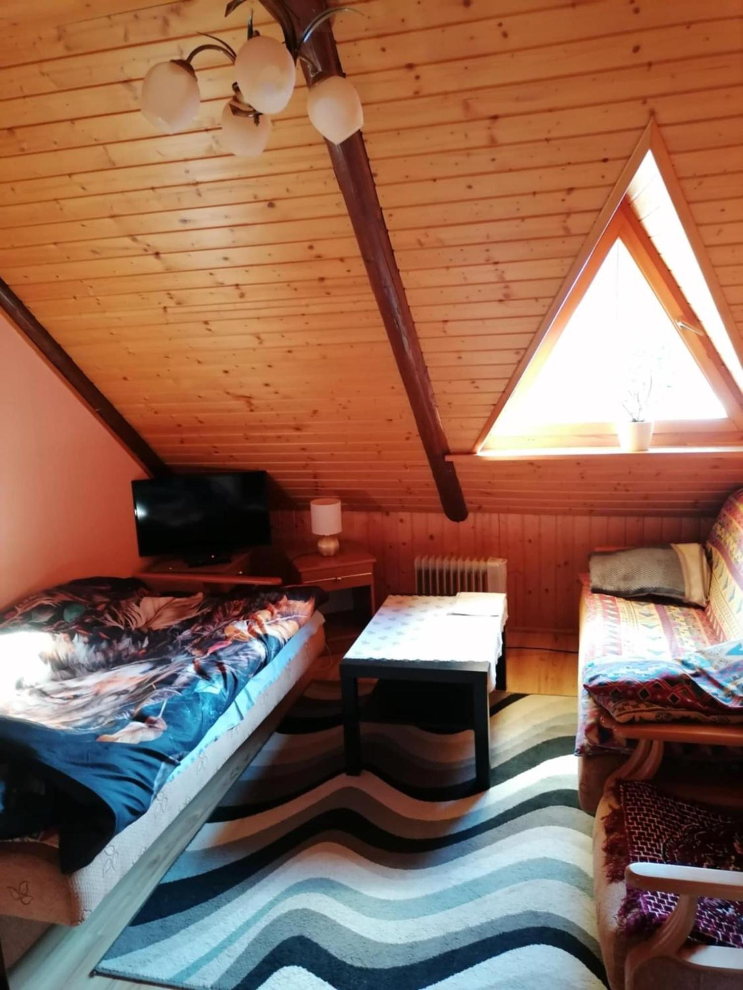 Goralska Czarcia Chata Pod Jalowcem Stryszawa Bagian luar foto
